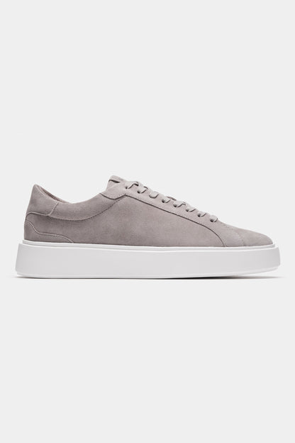 THE CLASSIC SUEDE TRAINER