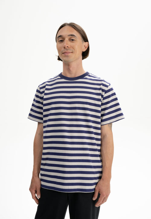 Camiseta resistente estilo PRAVIN