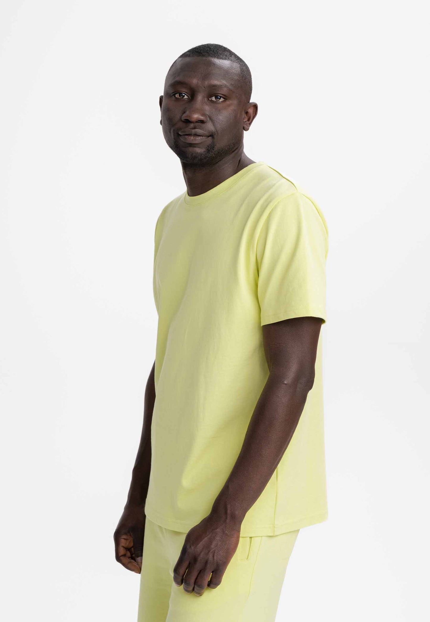 Camiseta resistente estilo PRAVIN