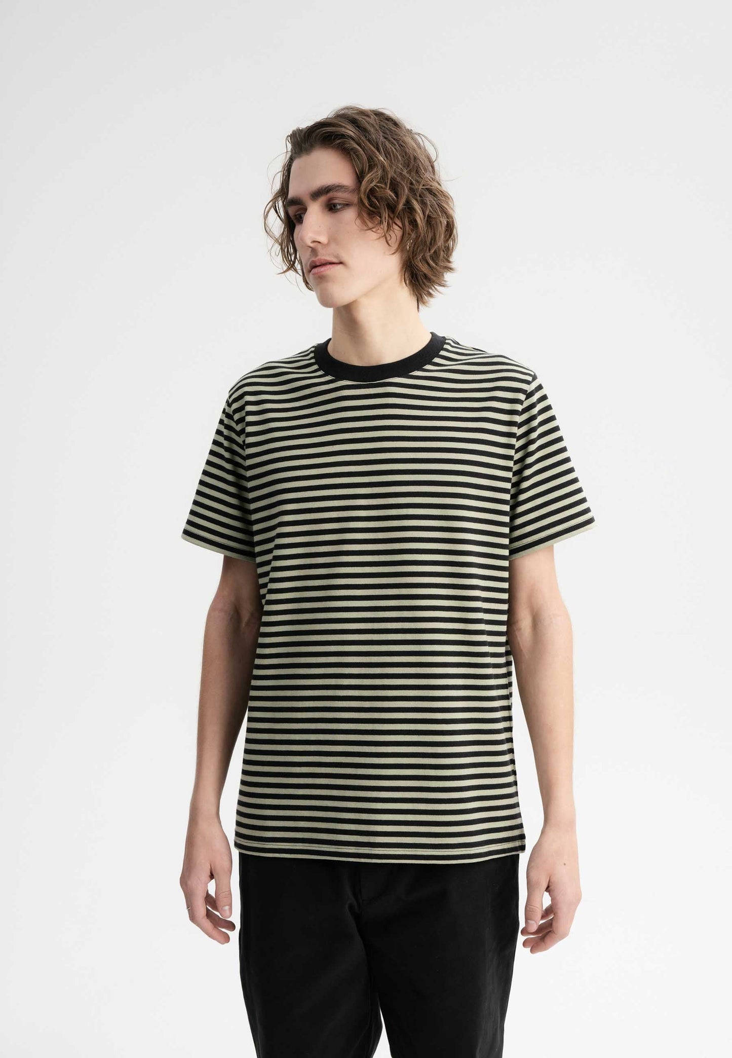 Camiseta resistente estilo PRAVIN
