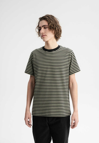 Camiseta resistente estilo PRAVIN
